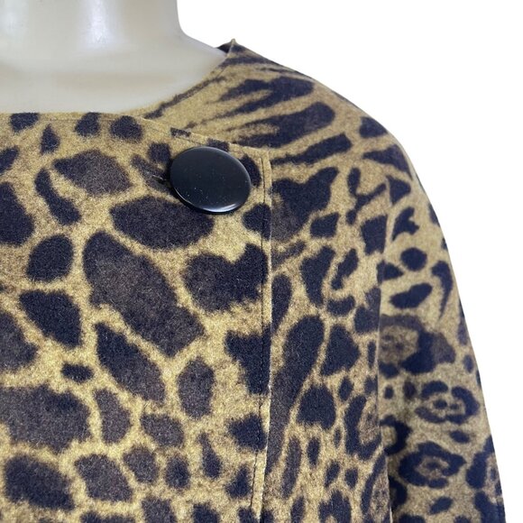 Animal Print Women's Lightweight Poncho With Decorative Button Closure OS - Picture 5 of 5